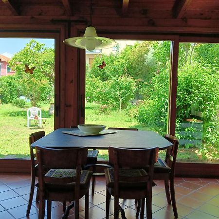 Villetta Con Giardino A Due Passi Dal Mare Imperia Exterior photo