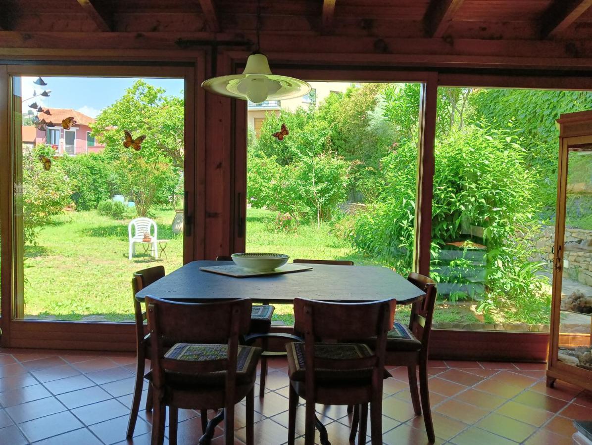 Villetta Con Giardino A Due Passi Dal Mare Imperia Exterior photo